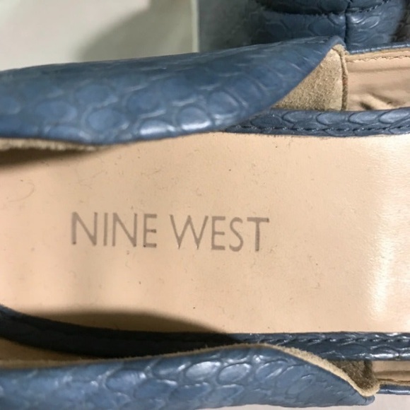 Nine West bluish gray loafers, size 6.5. - Picture 2 of 6